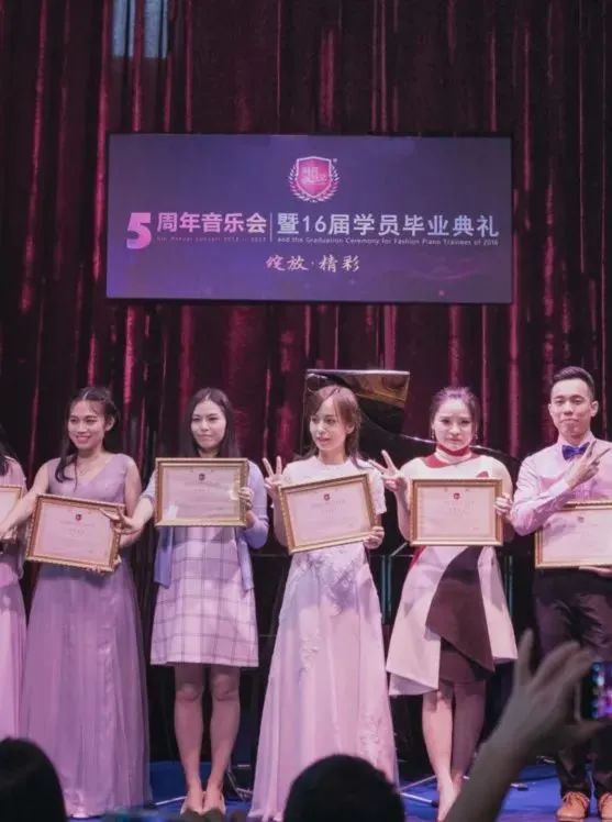 爆汁牛扒、五星日料、韩国米糕...哭了，怎么没早点发现