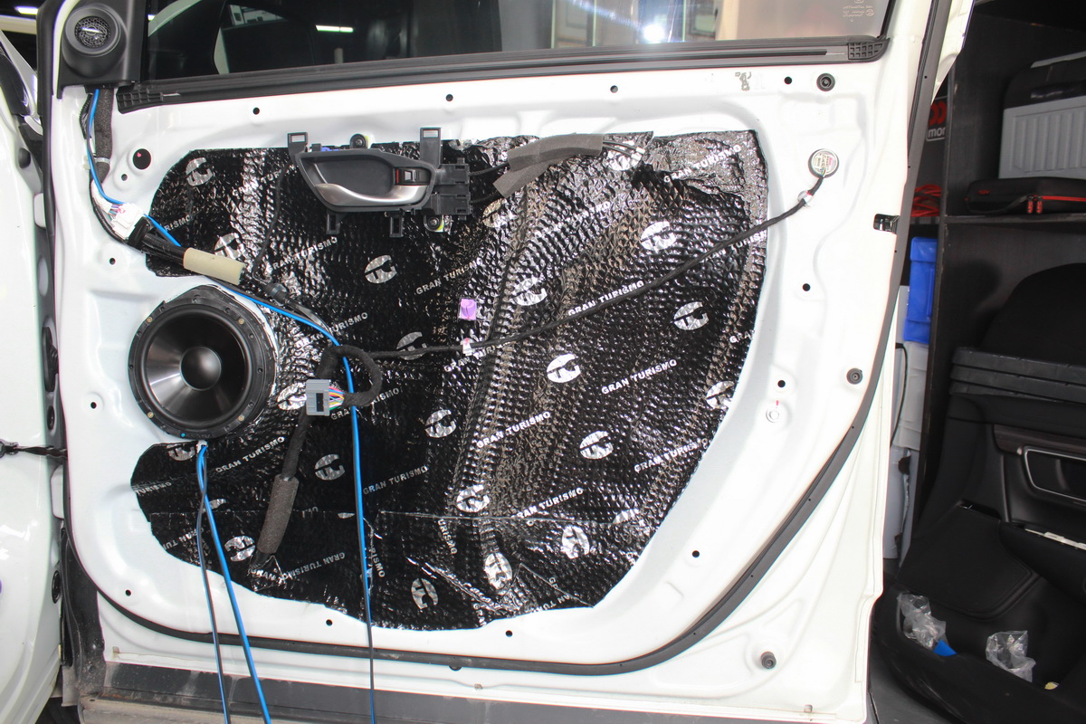 德国蓝宝本田crv专用音响,成都本田crv推荐