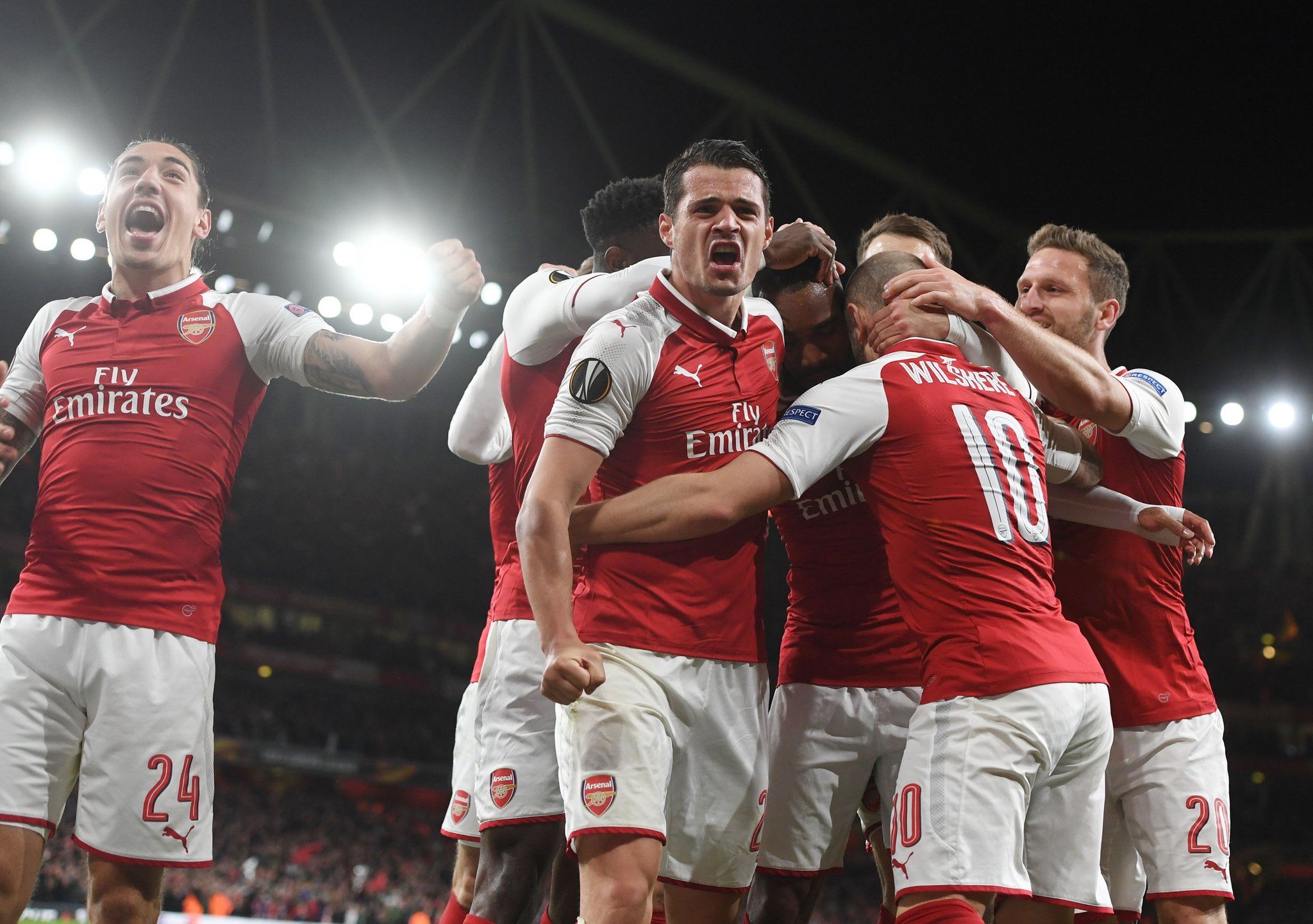 今日竞彩足彩推荐阿森纳狼队,竞彩专家今日预测分析推荐