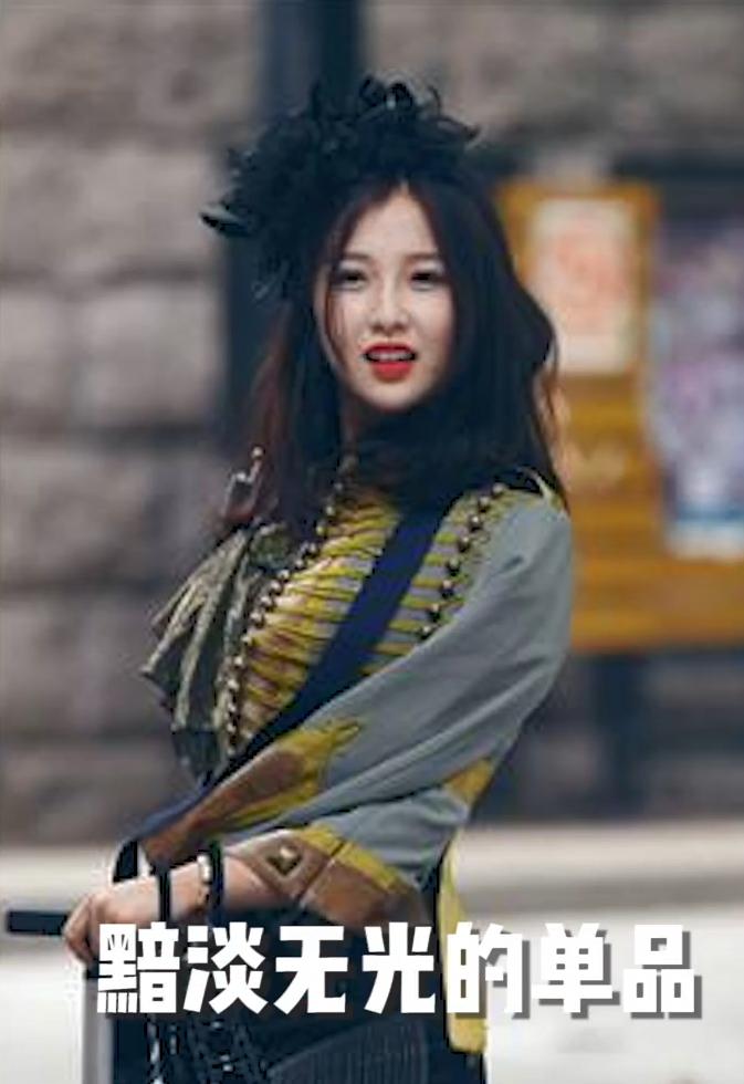 虞书欣纯欲风穿搭,虞书欣新造型粉色衣服头发怎么弄