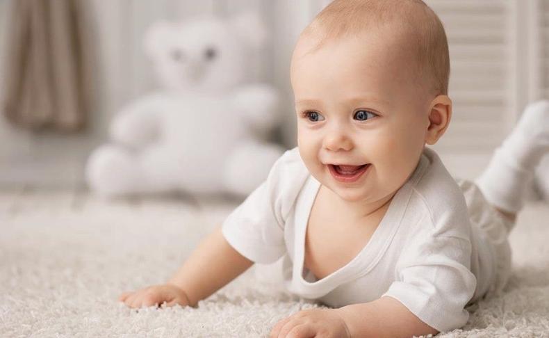 宝宝咬嘴唇如何干预,宝宝咬嘴唇怎么干预