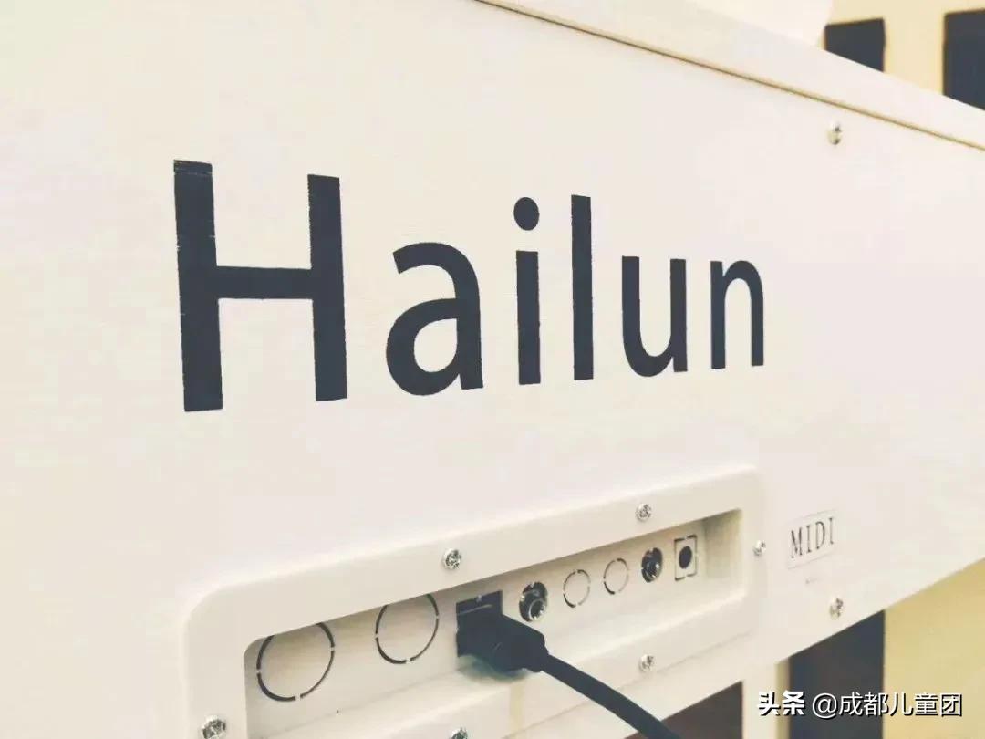 郎朗自用电钢琴,郎朗代言的练琴软件