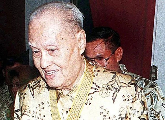 1963年王光美珍珠项链掉入缅甸大海，吴奈温以红宝石项链“赔偿”