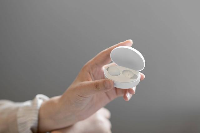 qcy蓝牙耳机头戴式可折叠,轻便真无线蓝牙耳机