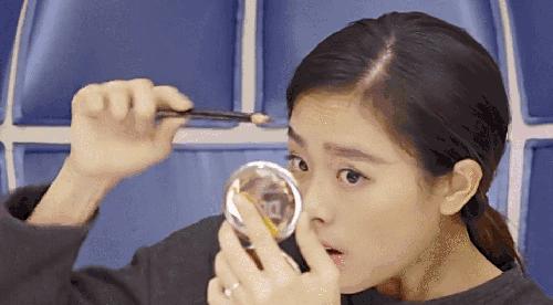 眉中凹陷修复,眉基底不一样怎么改