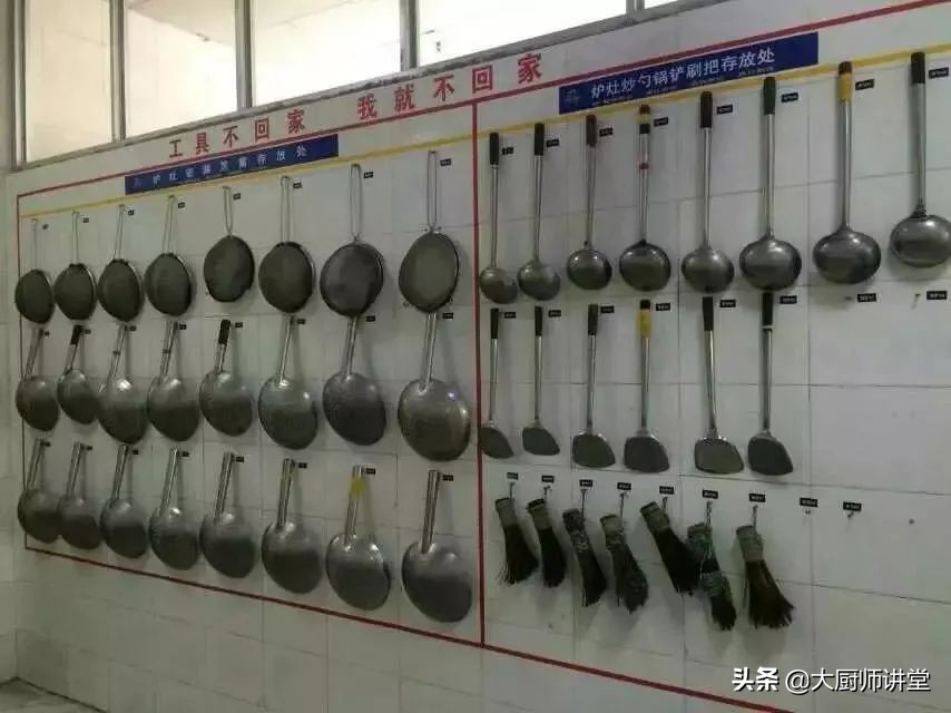 火爆全国的4D厨房到底是怎么样的？厨师长给你看看这些照片