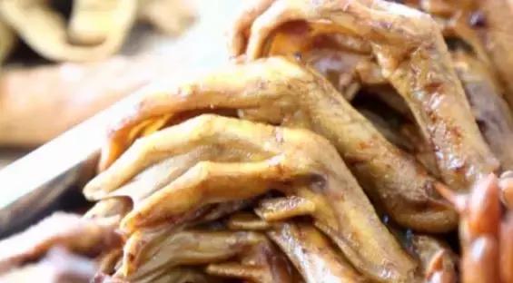 最好吃的卤味小店,不起眼的卤菜店