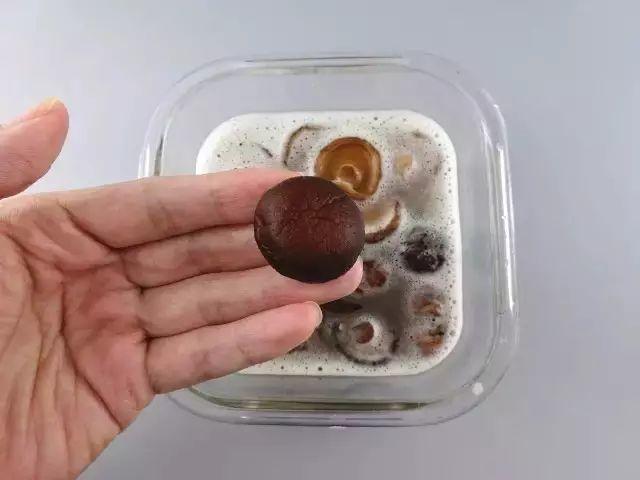 香菇洗法窍门,香菇里面有小虫子怎么办