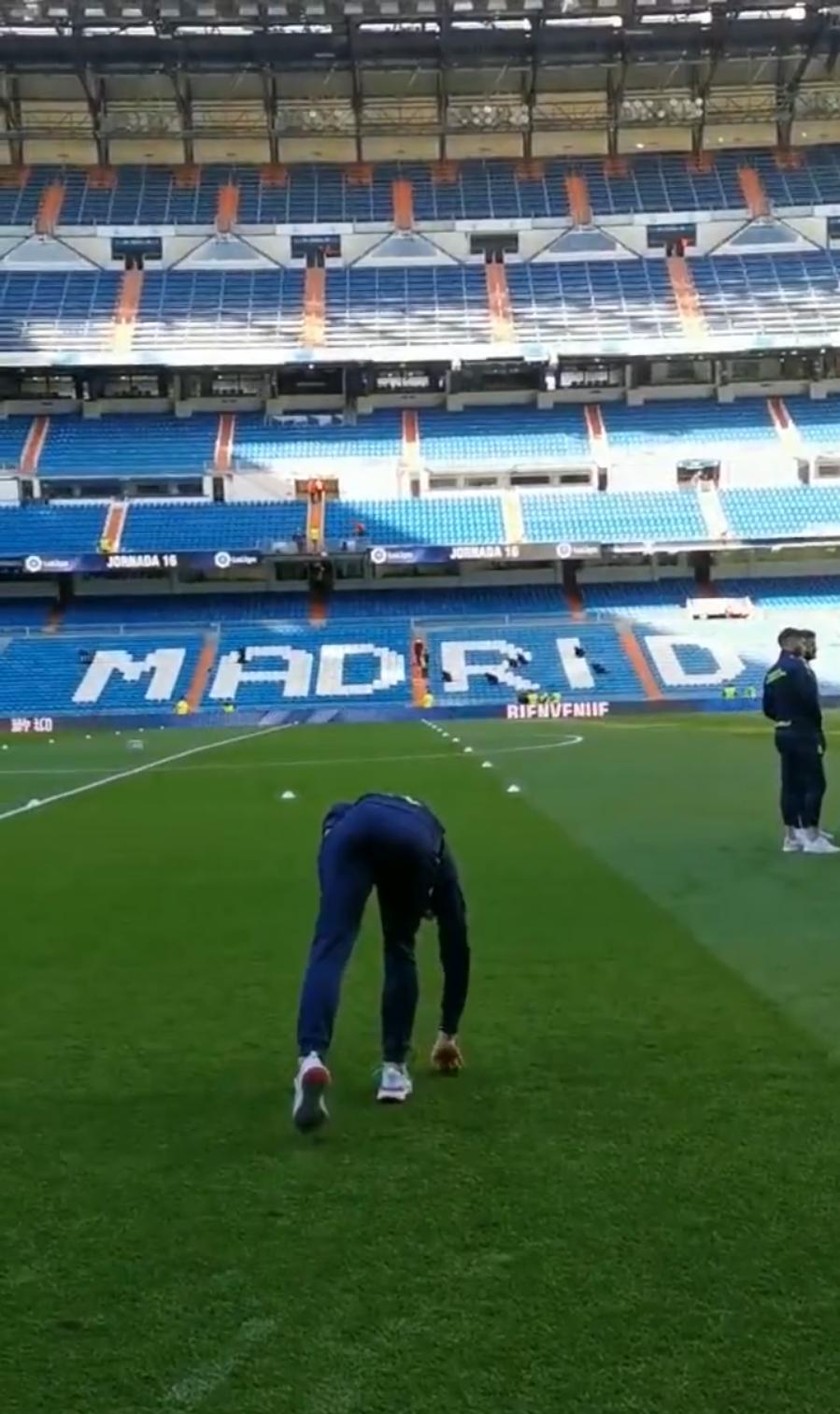 中国足球的骄傲武磊中文纪录片,中国武磊高光时刻