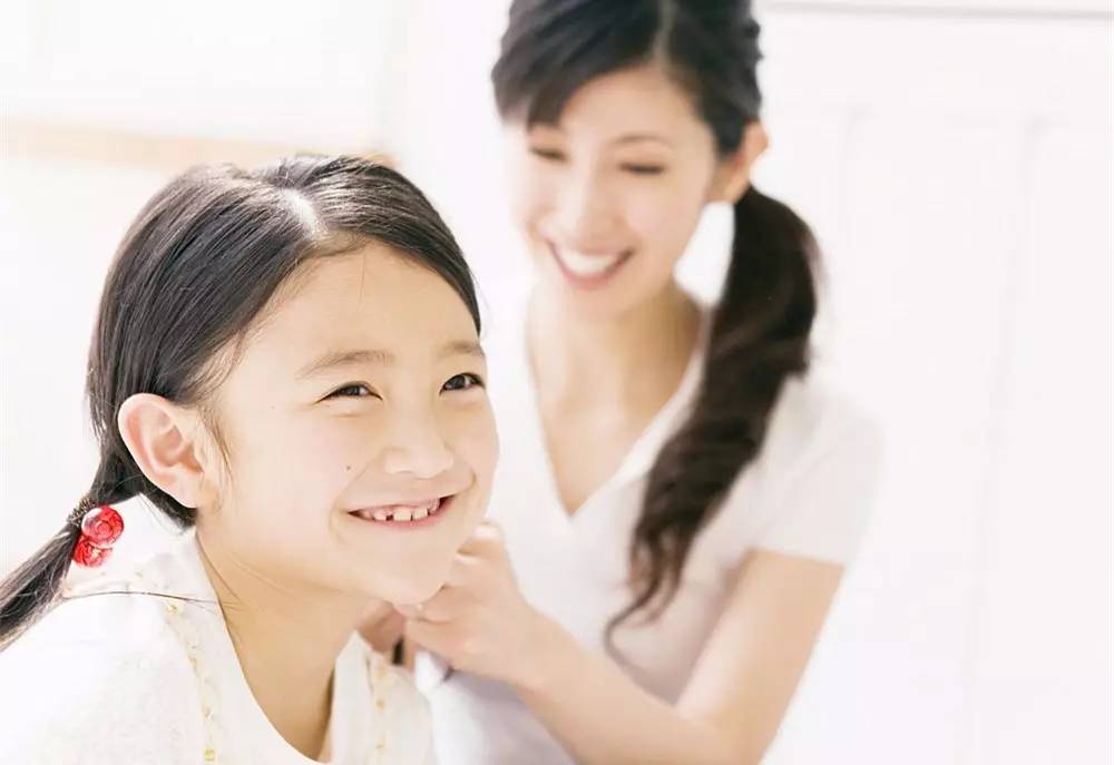 女儿月经来了妈妈怎么说,女儿来初潮时妈妈告诉她的三句话