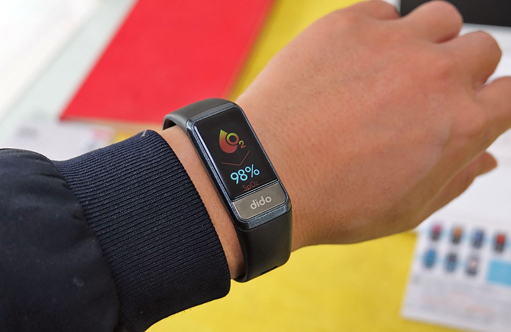 didoy1s手环评测,dido智能手表y12s使用方法