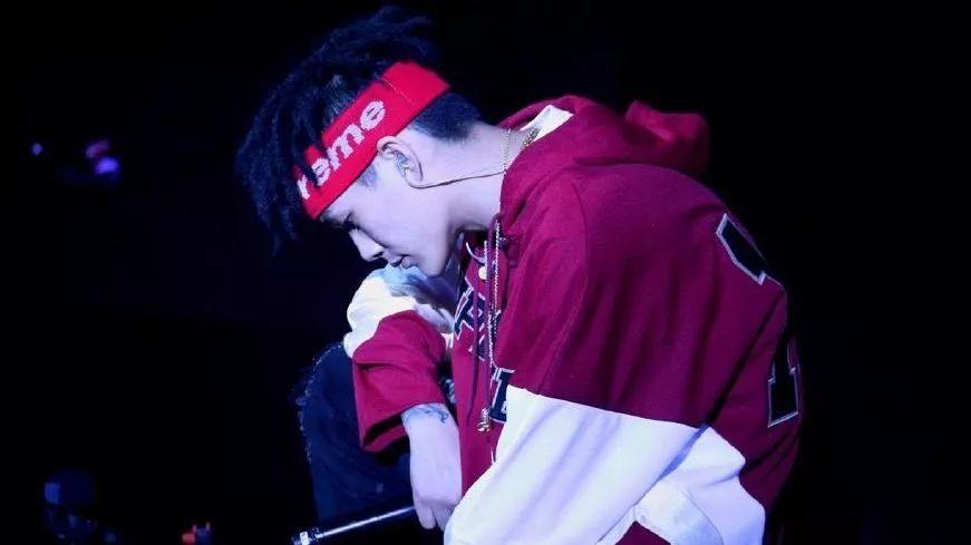 你直播剁手指的样子，真的一点也不酷