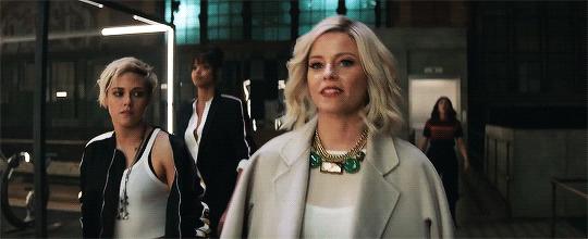 霹雳娇娃10个彩蛋,新版霹雳娇娃彩蛋