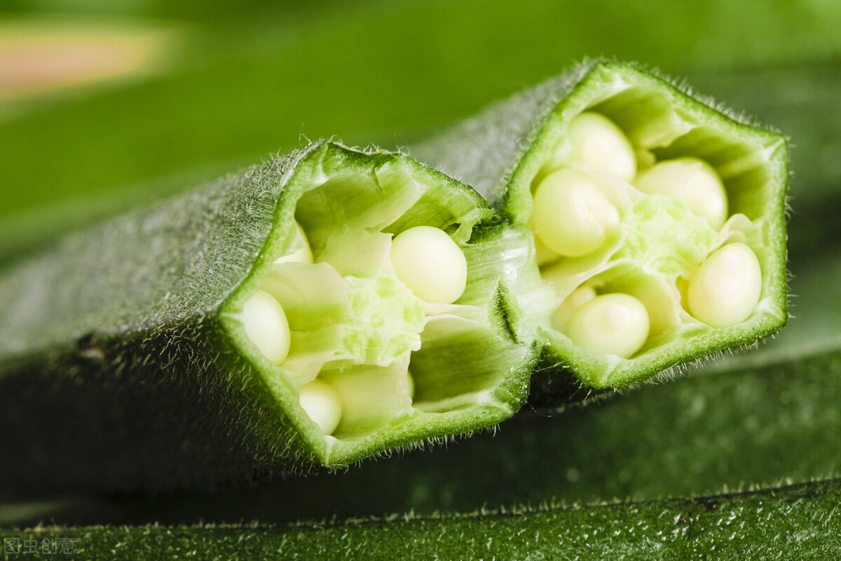 夏日秋葵怎么做香味浓郁美味翻倍,夏天吃秋葵有什么好