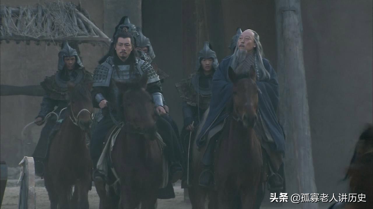 曹操祖孙三代压制司马懿,曹操为什么不想办法杀死司马懿