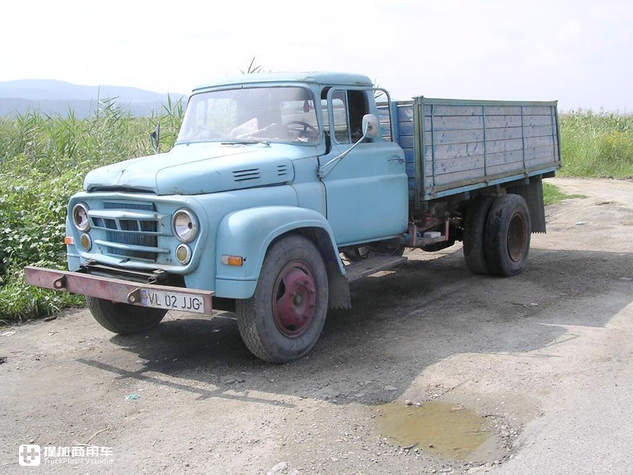 70年代80年中国进口了哪些卡车 (30年前的进口老卡车)