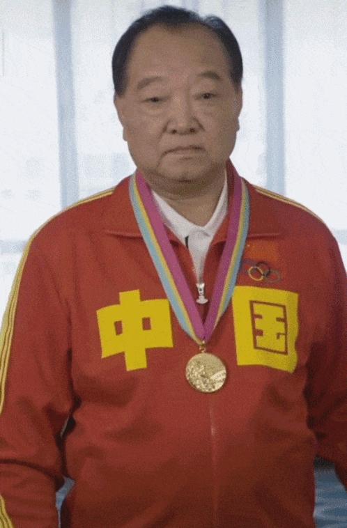 奥运会夺冠震撼瞬间三面国旗,奥运会难忘瞬间