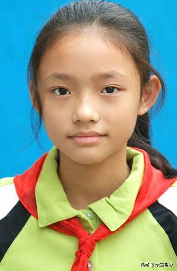 23岁的林允现状,乡土模特林允是如何一路逆袭的