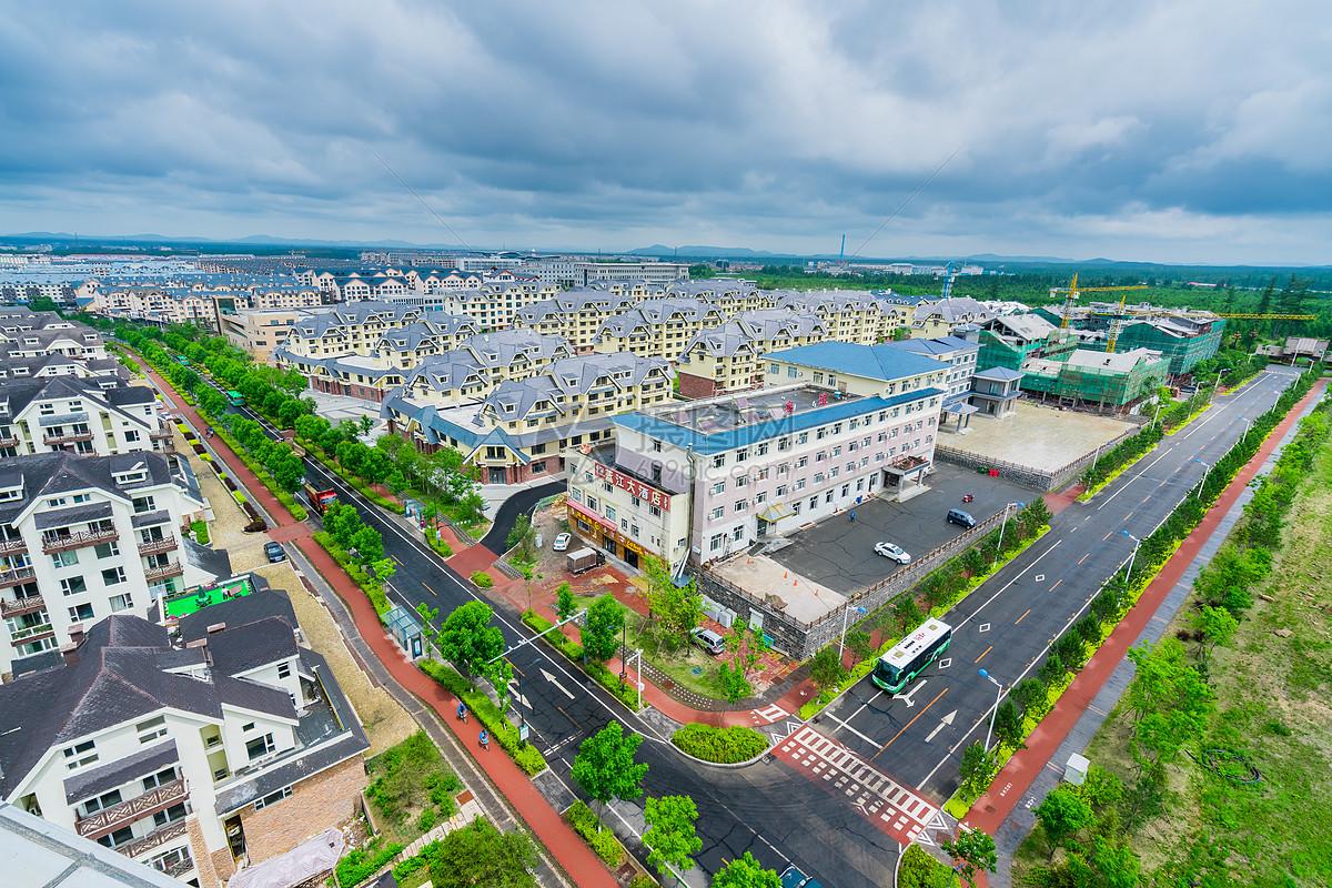 东北原始森林旅游景区,东北的一个美丽的小镇