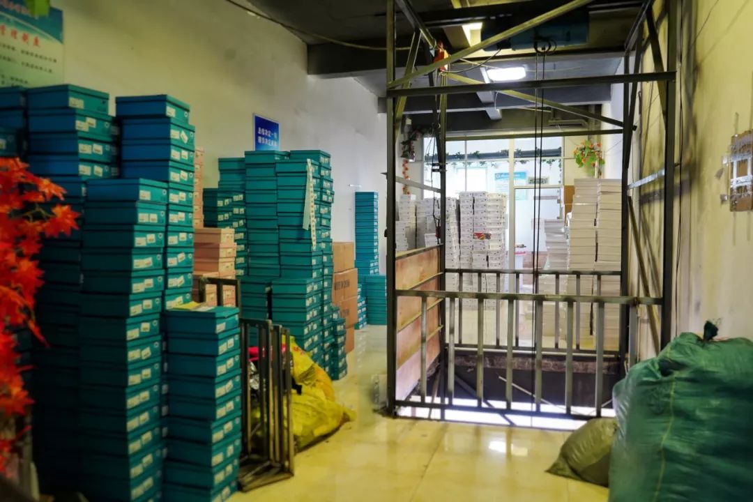 快手电商gmv达2655亿,数十商家gmv破亿抖音跨境强势开局