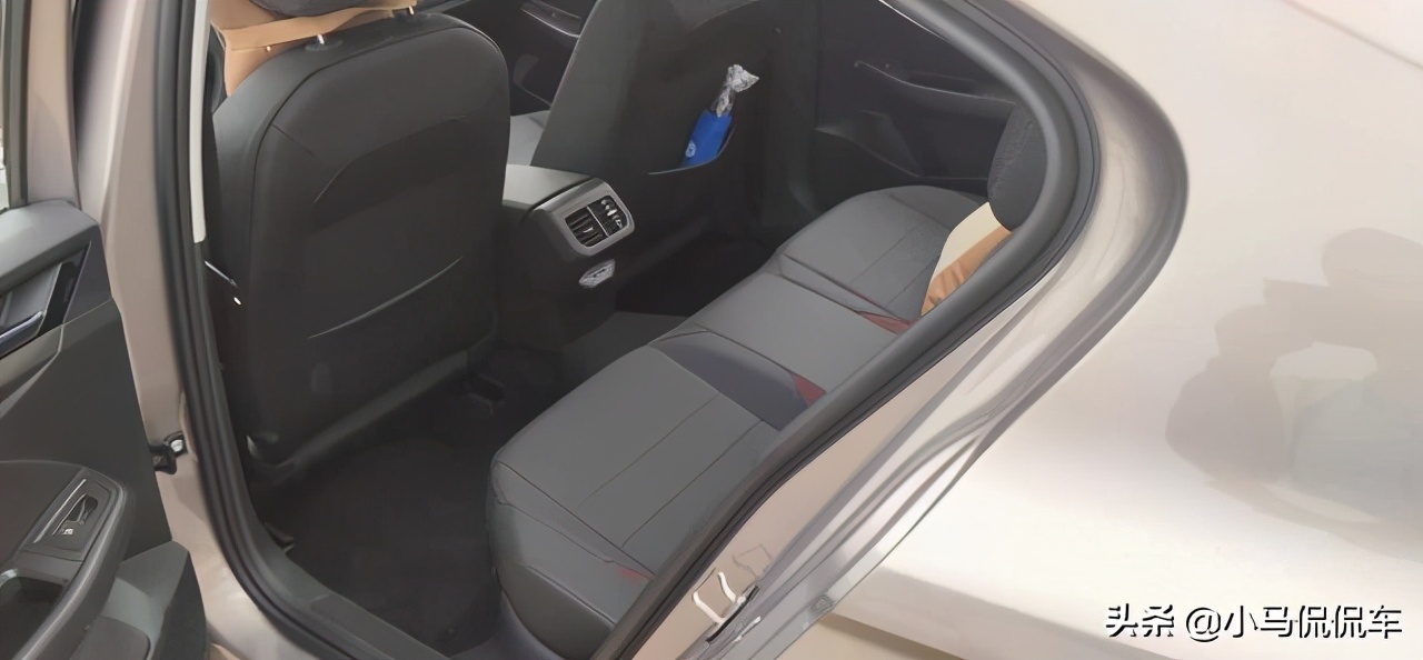 美系车现在还很粗糙吗,宝来级别的日系车