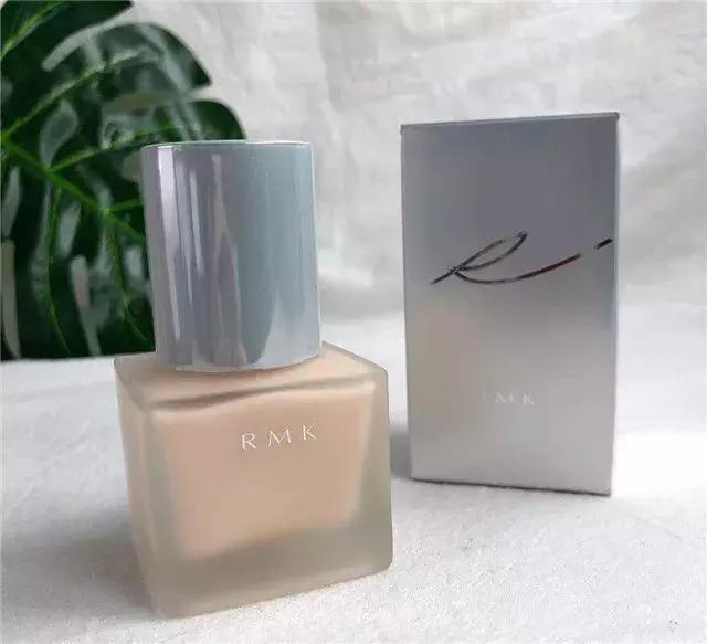 夏季哪种粉底霜持妆不卡粉,夏季粉底持久