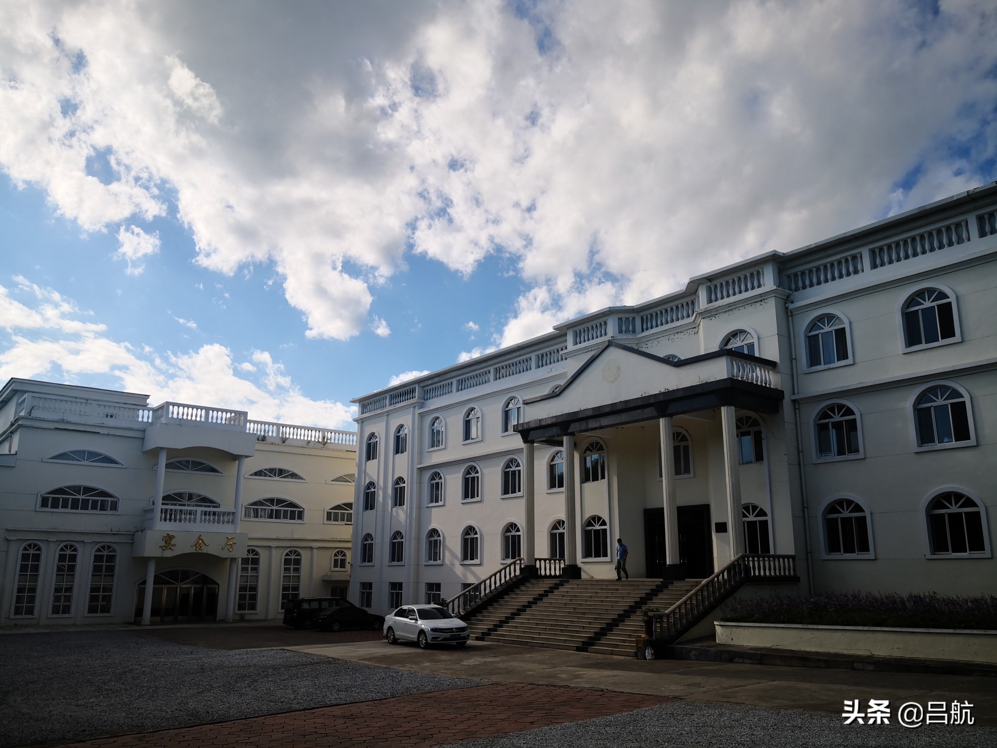 中俄边界兴凯湖,看似汪洋大海其实水深仅十米