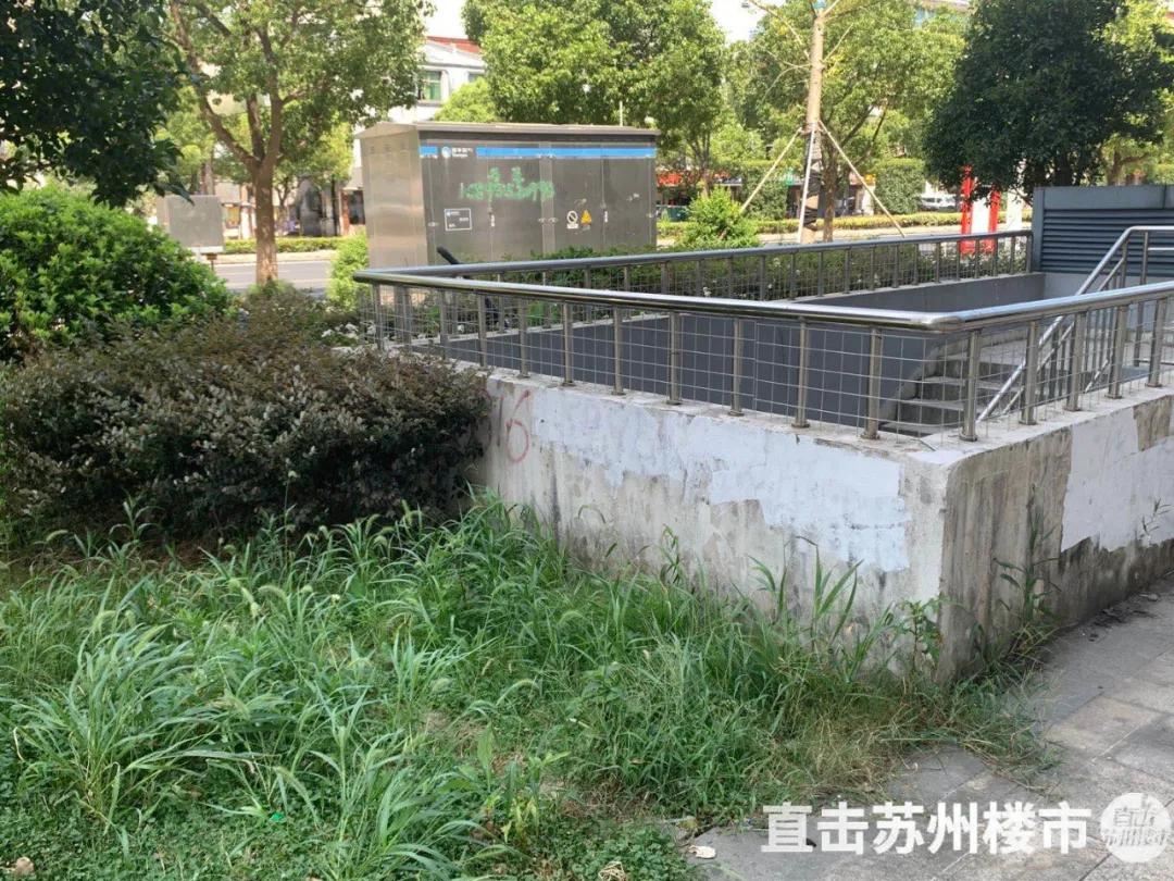 地标建筑烂尾,地标性烂尾项目