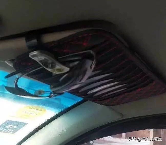 情人节开车接女朋友,情人节堵车女朋友要分手