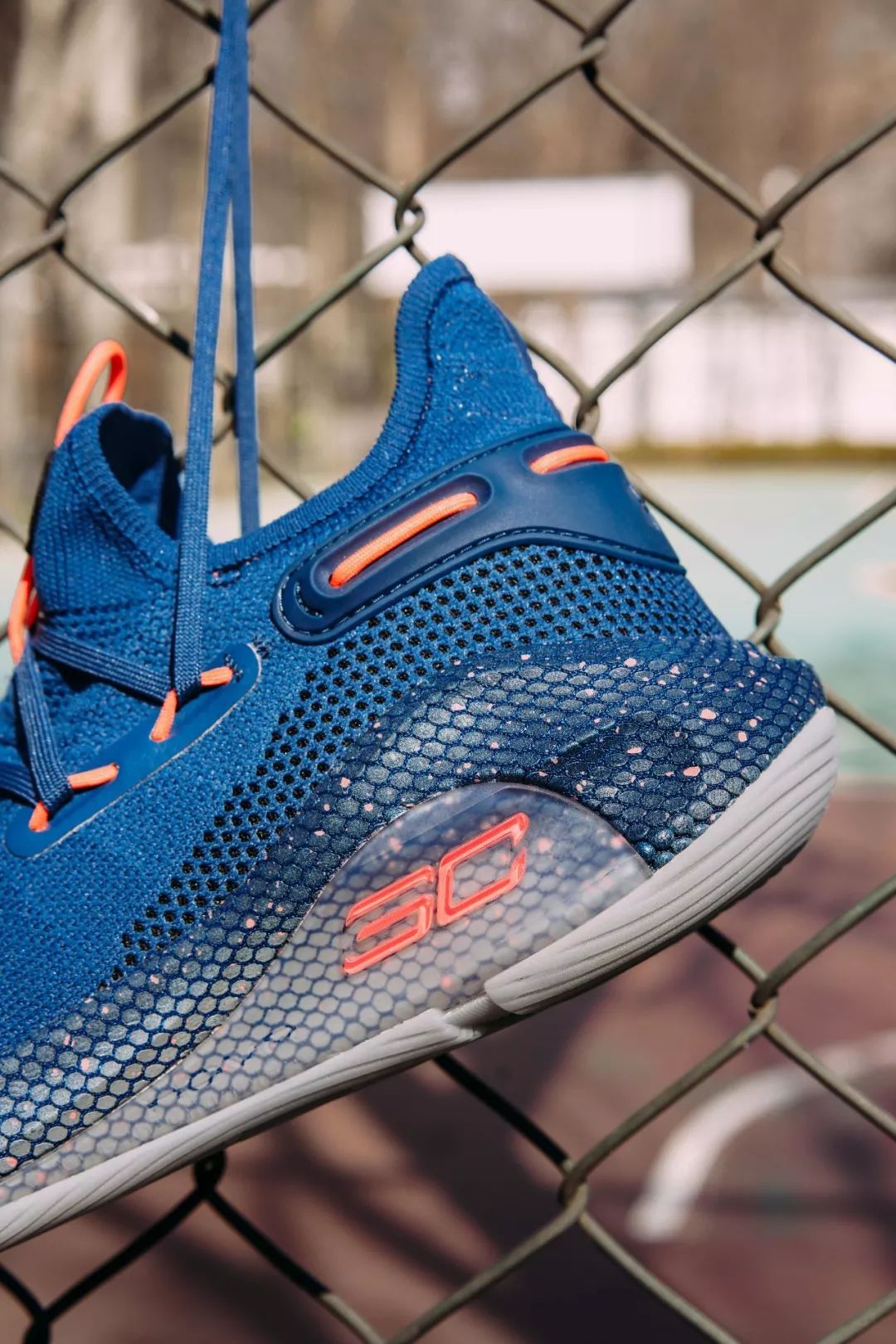 三十而逆——回顾StephenCurry的生日版战靴