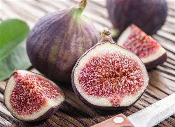 无花果几年进入丰产期,无花果提早成熟