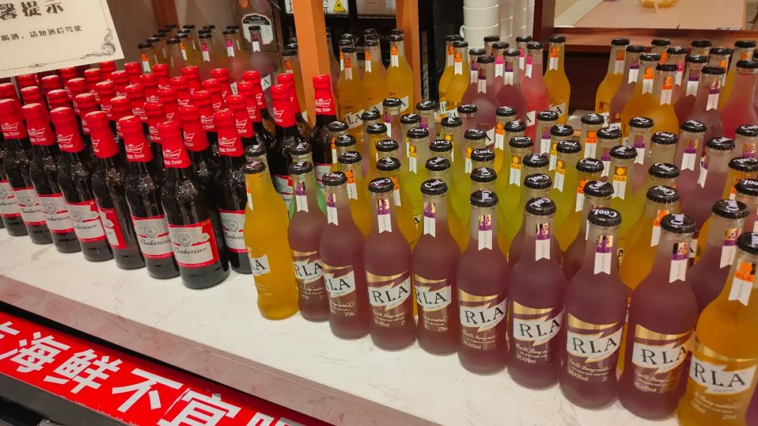 独家亲测，告诉你49元爽吃原价98元的牛排披萨自助，超高性价比