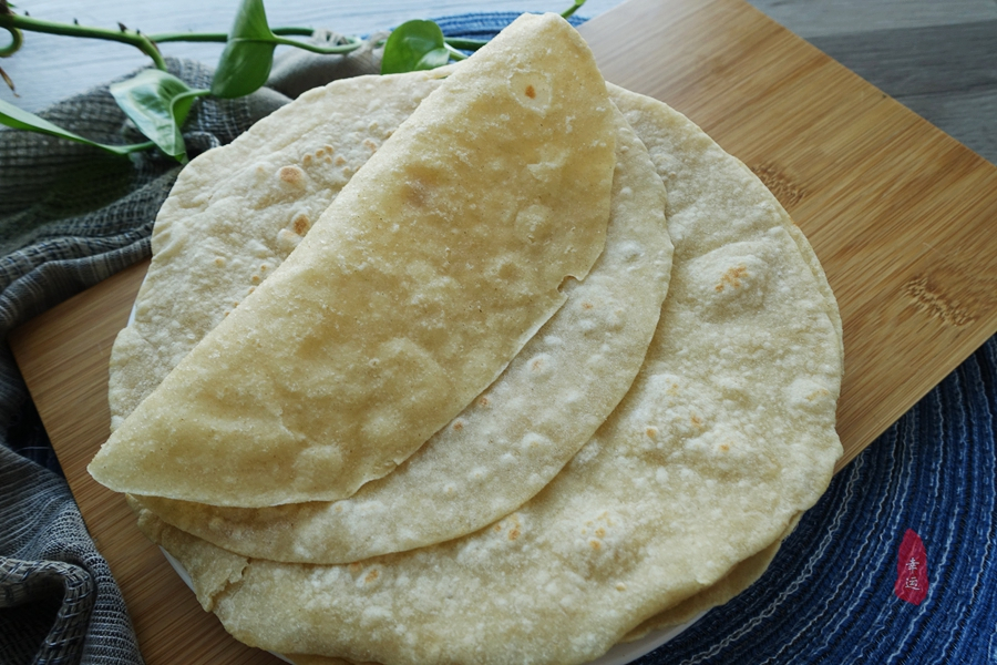 做好的春饼怎么吃,春饼怎么烙又薄又软又好吃