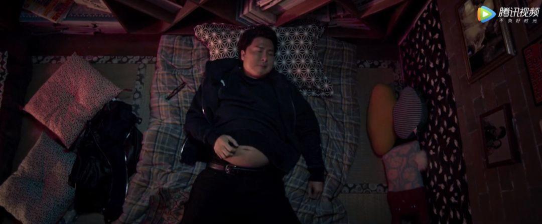 甄子丹57岁演的电影,57岁甄子丹晒全家福