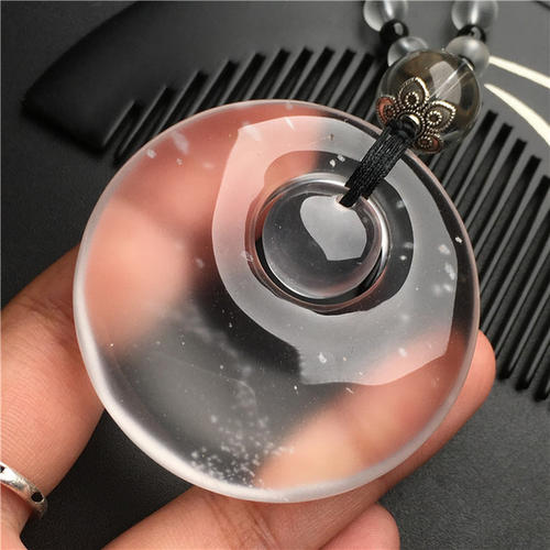 玉雕大师实例点评,玉雕大师的作品都是真玉吗