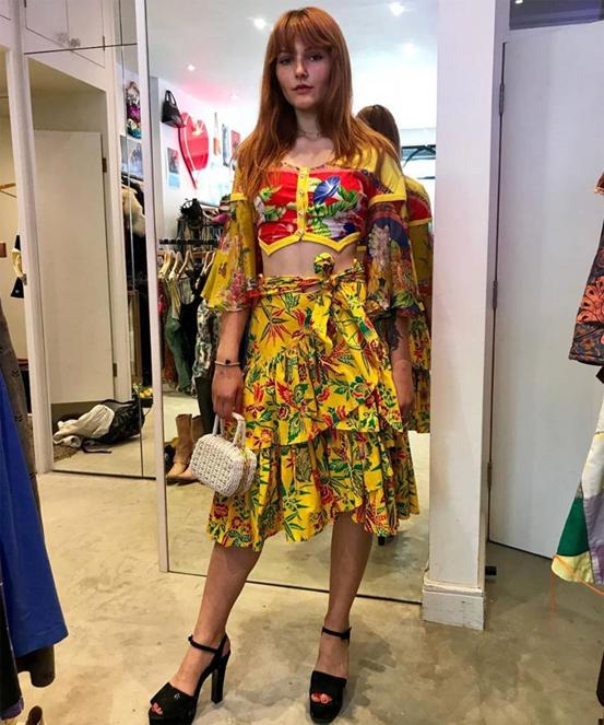 「体面游」伦敦篇：到古着店淘60英镑prada连衣裙