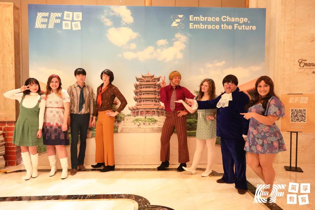 鑻卞瓪澶哄啝,鑻卞瓪娲诲姩鍥為【