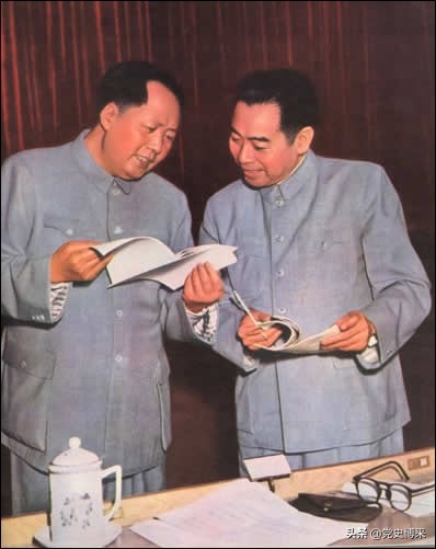 毛*东泽**眼中的周恩来：第一流的组织者和政治家