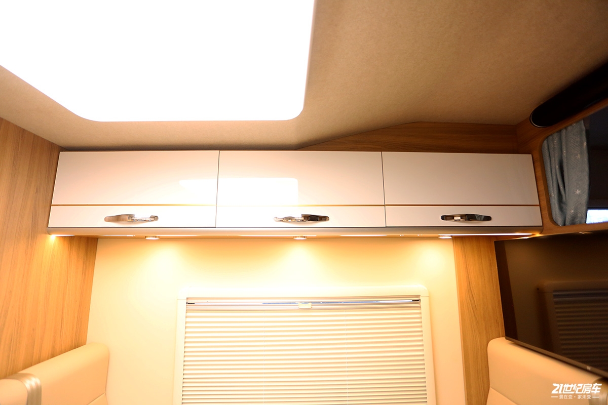 平头轻卡c型房车跃进,详解上汽跃进H500轻卡房车