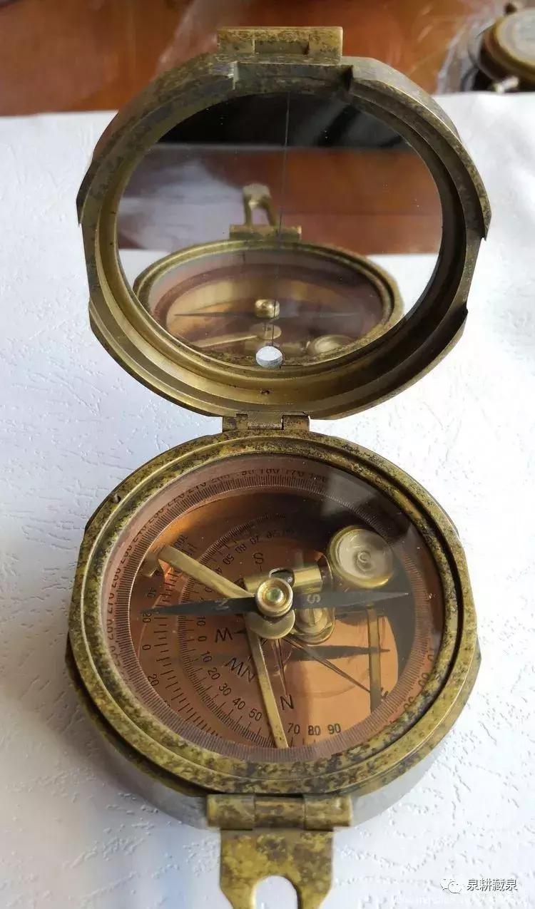 泉耕:我珍藏的五款*用军**指北针