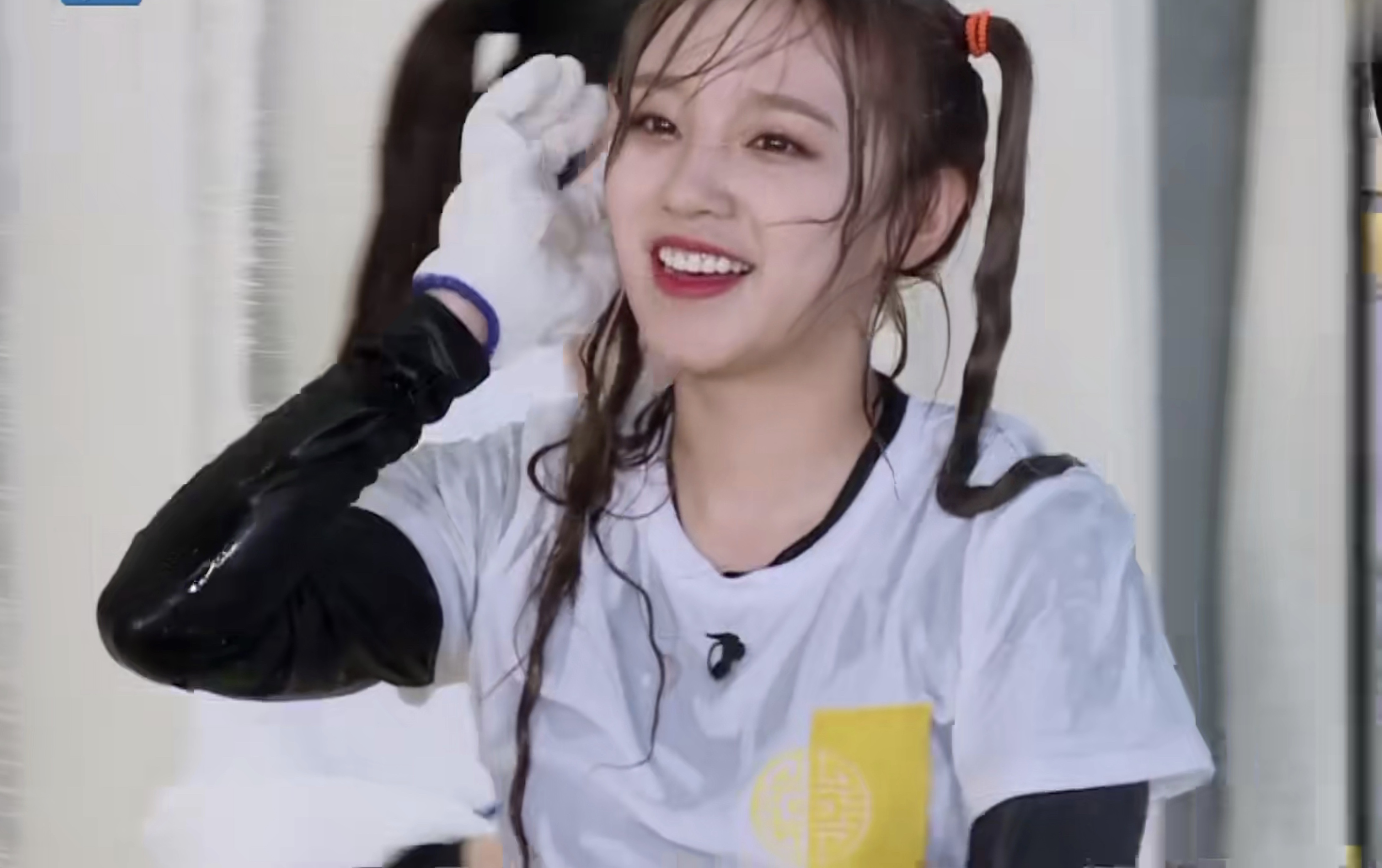 baby宋雨琦造型,baby颜值也遭宋雨琦碾压