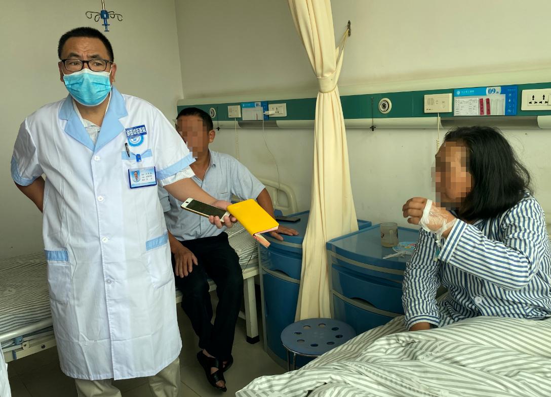 右肾完全萎缩左肾结石,右肾因肾结石萎缩