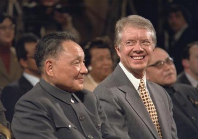 1979年*小平邓**访美的旋风九日，卡特：和他谈判是一种乐趣