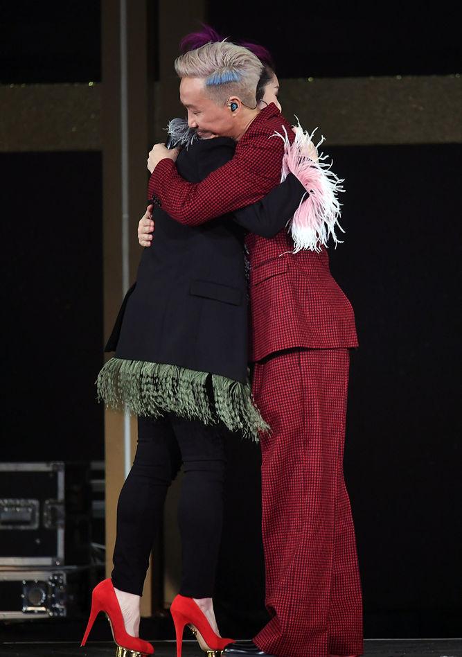 “太子基”郑中基的劲爆情史和背后势力