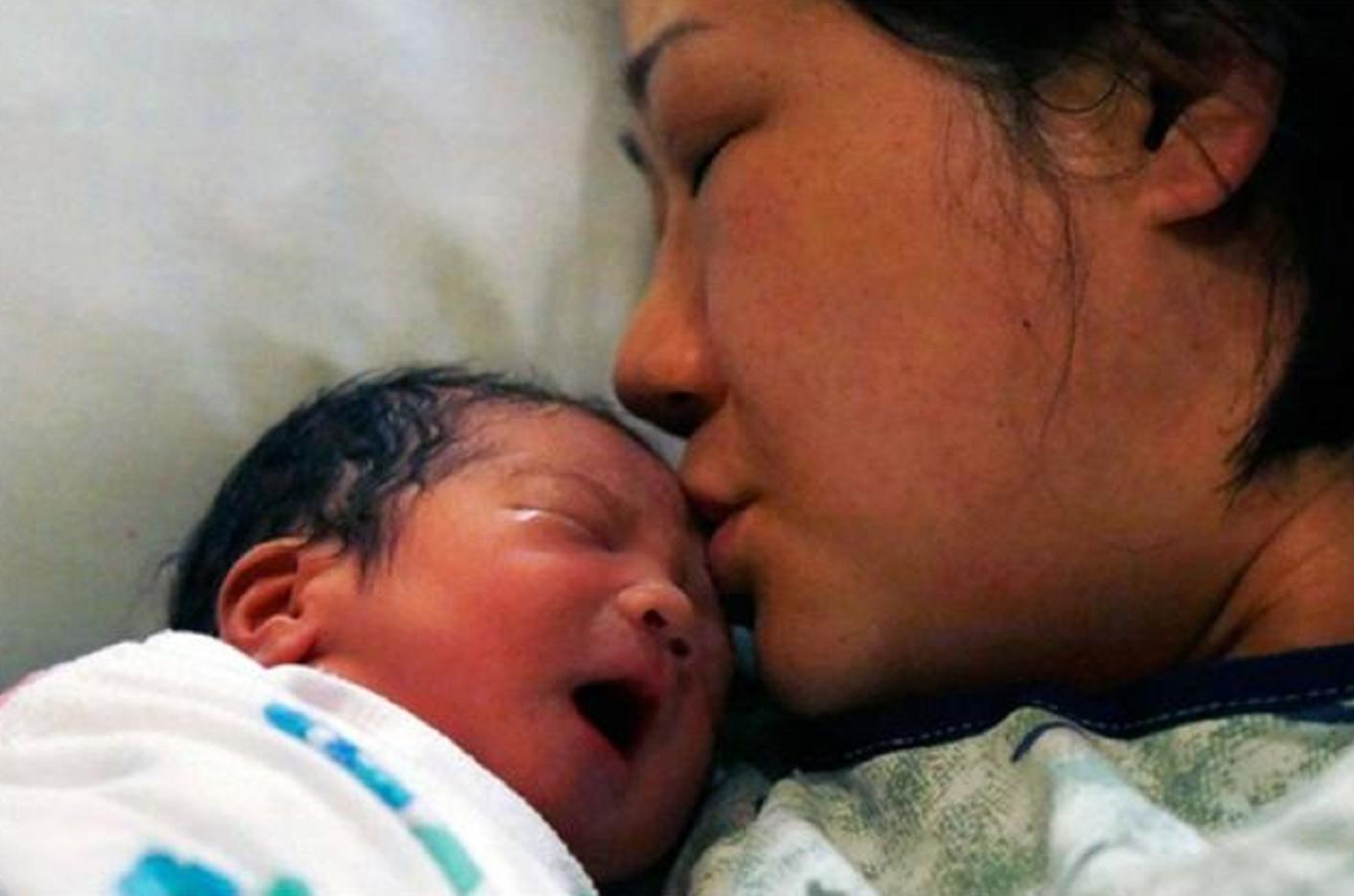 第一次怎么开奶最快最有效的方法,第一次开奶的注意事项