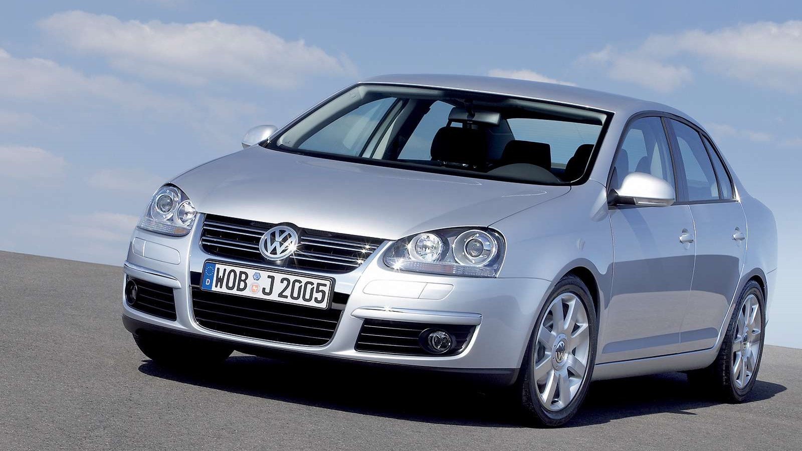 盘点那些新款比老款还难看的车,新款和旧款外形完全不一样的车