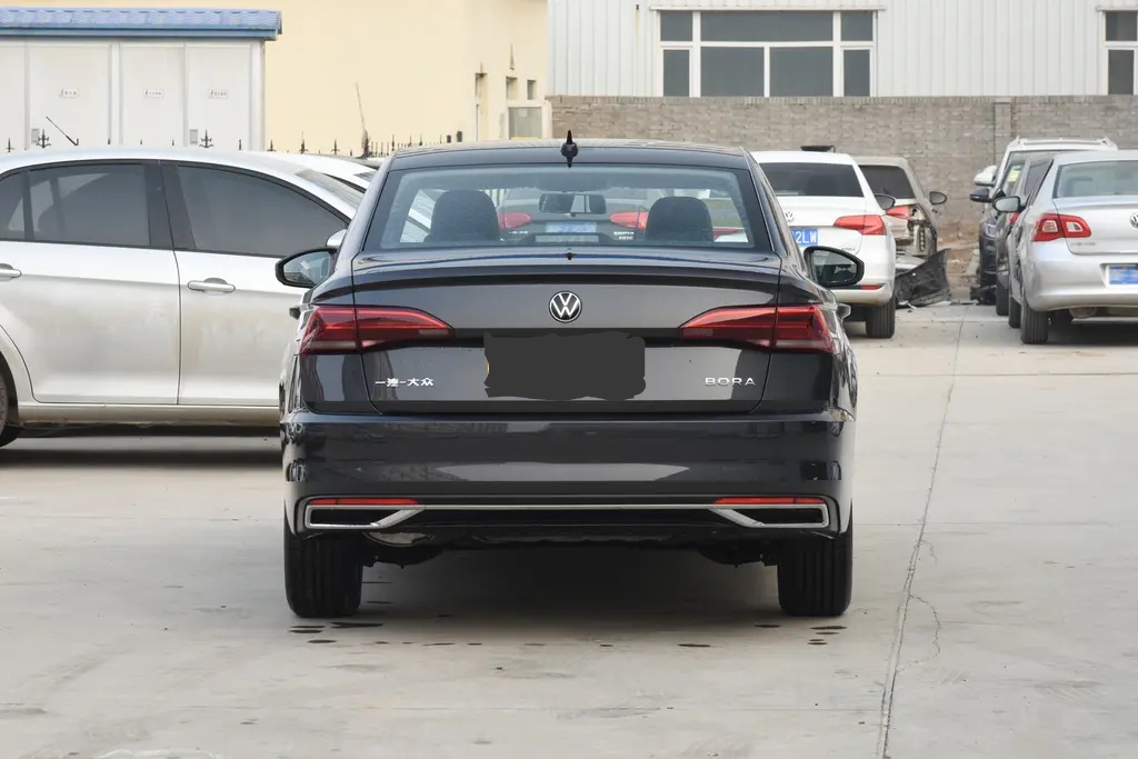 大众宝来最低价5.98万自动,大众宝来降价6万以下二手