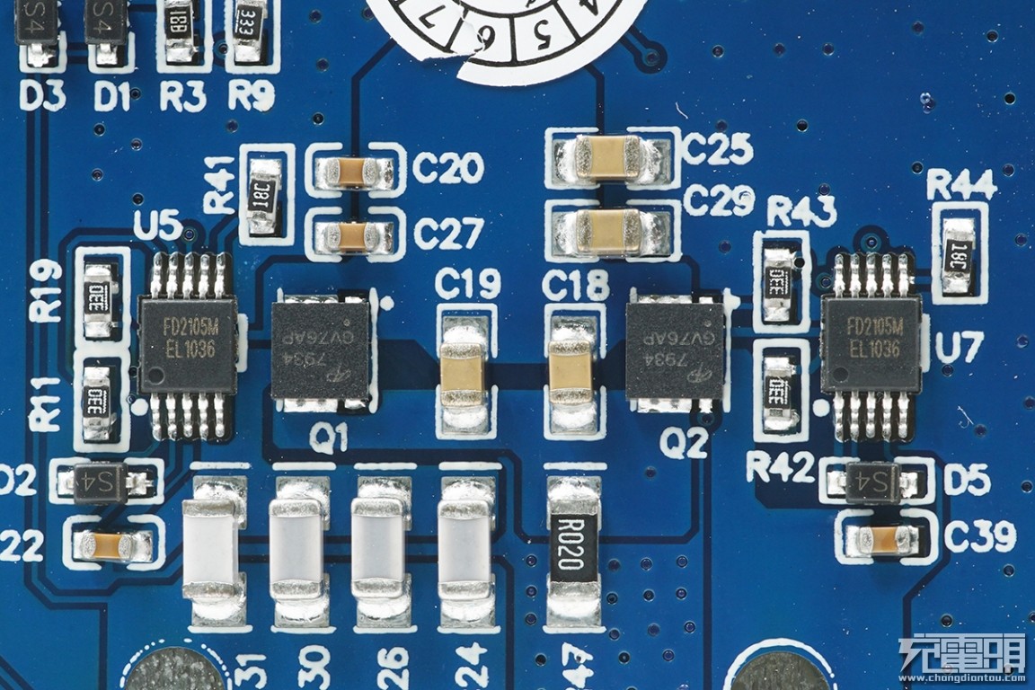 飞利浦无线充电器dlp9021,philips飞利浦充电器rq310