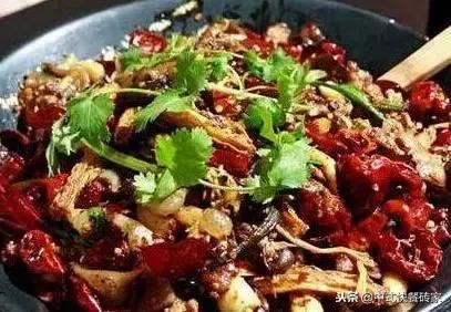 厨师长熬制干锅酱教程全过程公开,干锅酱配方厨师的笔记