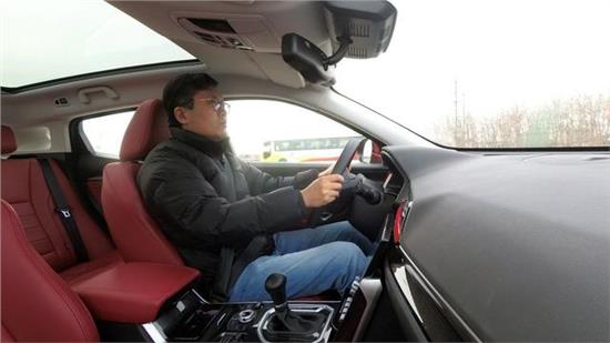 从哈弗M2到哈弗F5看十年间对的年轻人